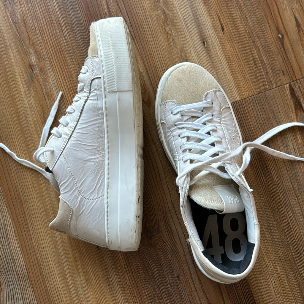 Patent Leather Platform P448 Sneakers With Fur Detail Size 39